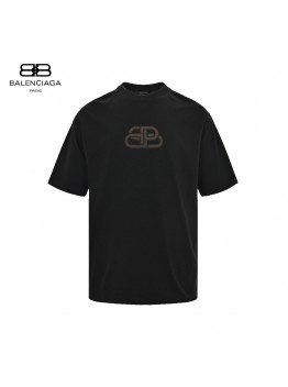 Balenciaga T-Shirt - Monochrome Logo