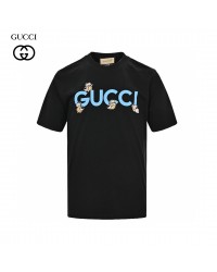 Burberry London England Black Graphic T-Shirt