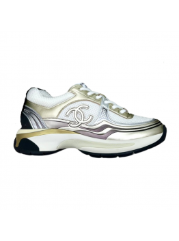 CHANEL CC RUNNERS SNEAKERS WHITE AND GOLD