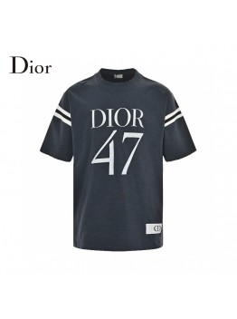 Dior T-shirt
