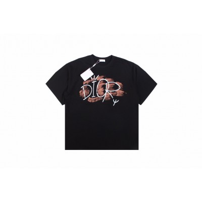 Dior T-Shirt with Artistic Logo Design