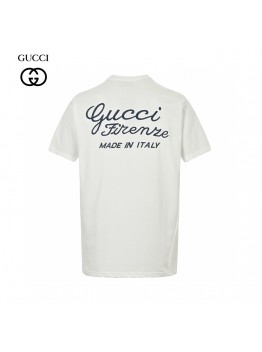 Gucci White T-Shirt with Script Logo