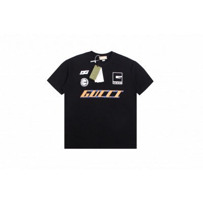 Gucci Graphic Logo T-Shirt (Black)