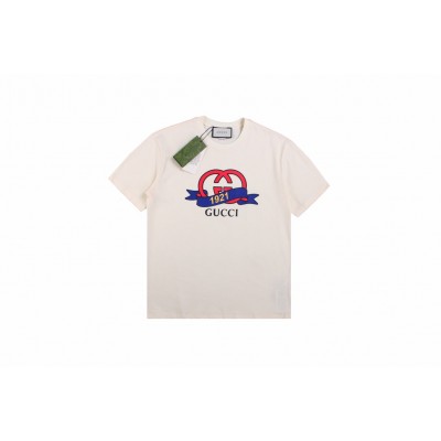 Gucci 1921 Logo T-Shirt