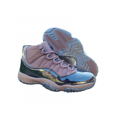 JORDAN 11 Brown