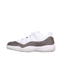 AIR JORDAN 11 RETRO LOW WHITE/UNIVERSITY BLUE