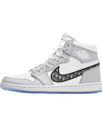 JORDAN 1 RETRO HIGH x DIOR
