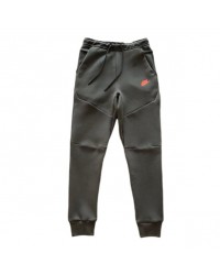 NIKE TECH FLEECE PANTS x BLACK/DARK SMOKE GREY