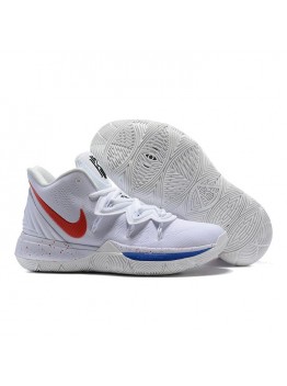 NIKE KYRIE 5 x UCONN HOME PE