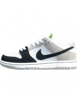 NIKE SB DUNK x CHLOROPHYLL