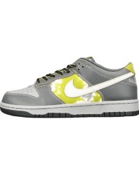 NIKE SB DUNK x HUF (FRIENDS AND FAMILY)