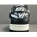 NIKE SB DUNK x QUARTERSNACKS ZEBRA