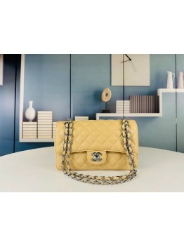 CC  Classic Flap caviar leather 25 cm