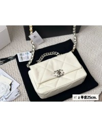 CC 19bag new arrival man and women bag size : 26 cm