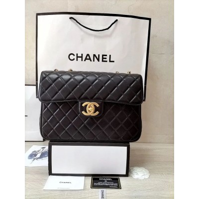 CC Classic Flap Bag size; 30*21*8cm