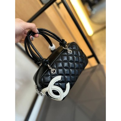 Cc new arrival camera bag size: 22 cm