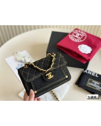 CC new arrival 23s denim bag size: 19*14 cm