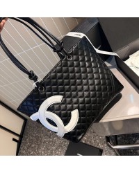 CC grand shopping tote size: 28cm
