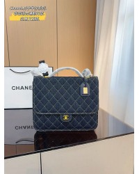 CC new arrival denim bag size:31*10*26cm