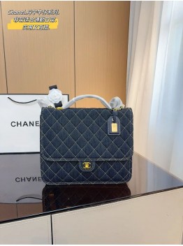 CC new arrival denim bag size:31*10*26cm