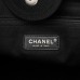 cc Canvas Pearl Medium Deauville Tote Black