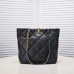 CC 22b 19 BAG tote