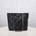 CC 22b 19 BAG tote