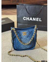 CC new arrival Vintage denim bag size: 21* 22cm