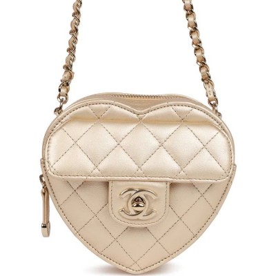 CC In Love Heart Clutch with Chain Gold Lambskin Light Gold