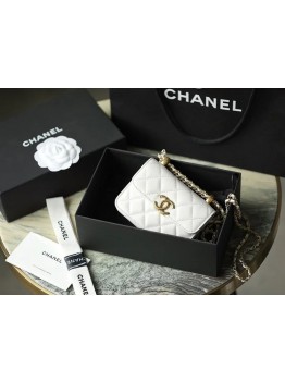 cc CO-CO Clutch With Chain 9.5cm/3.7in Gold Toned Hardware For Women White