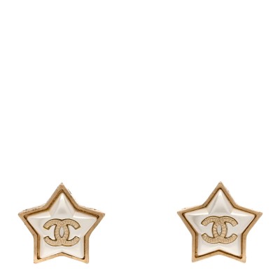 Resin Metal CC Star Earrings Gold