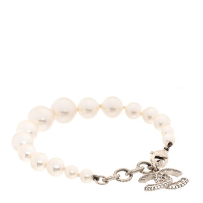 Graduated Pearl Crystal CC Bracelet Gold