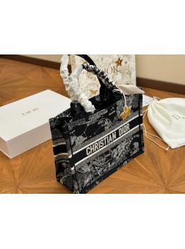 D book tote bag mediums size : 36 cm