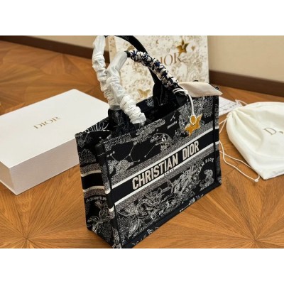 D book tote bag mediums size : 36 cm