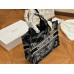 D book tote bag mediums size : 36 cm