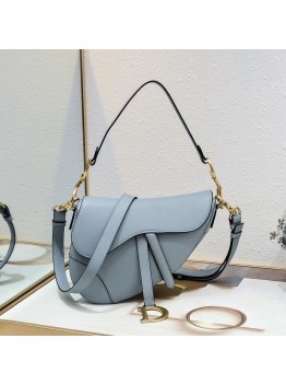 D saddle Be a classic with classics bag size: 25.5 x 20 x 6.5 cm