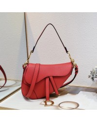 D saddle Be a classic with classics bag size: 25.5 x 20 x 6.5 cm