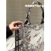 D book tote new arrival bag