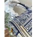 D mini tote bag size: 21.5x13x7.5cm