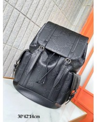 GG new arrival backpack bag size : 32 x 42 cm