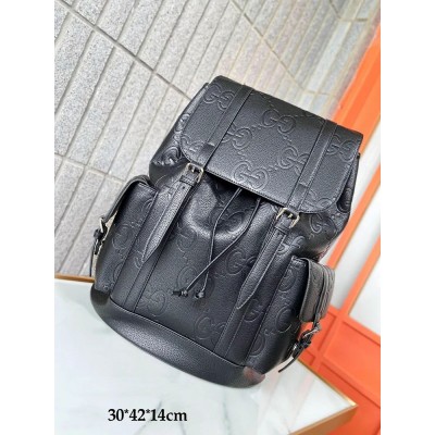 GG new arrival backpack bag size : 32 x 42 cm