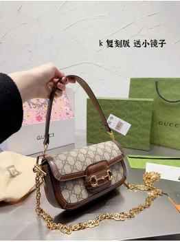 GC496 / Gc Horsebit 1955 Shoulder Bag / 9.4″W x5.1″H x 2.2″D