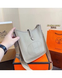 H Evelyne new arrival size : 25*9*26cm