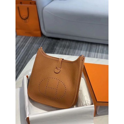 H Evelyne29 new arrival 08 size : 29*30 cm