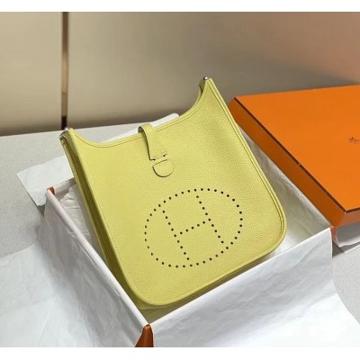 H Evelyne29 new arrival 03 size : 29*30 cm
