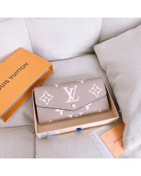 Louis Monogram Empreinte wallet size : 19.5×10.5 cm