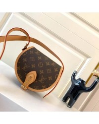 L-bag Model: M44860 Size 18*15*8cm