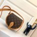 L-bag Model: M44860 Size 18*15*8cm