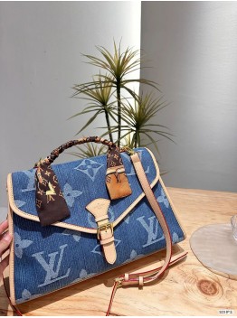 Louis new arrival denim bag size: 38 * 23 cm