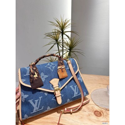 Louis new arrival denim bag size: 38 * 23 cm